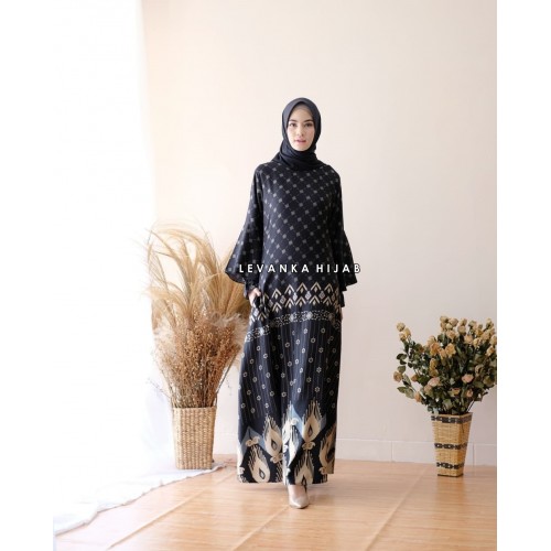 GNx-005 Longdress Maxmara Lux Premium